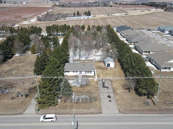 3rd image of 306 Pope Rd