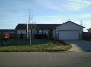 533 Parkwood Dr, Rose Hill, KS 67133