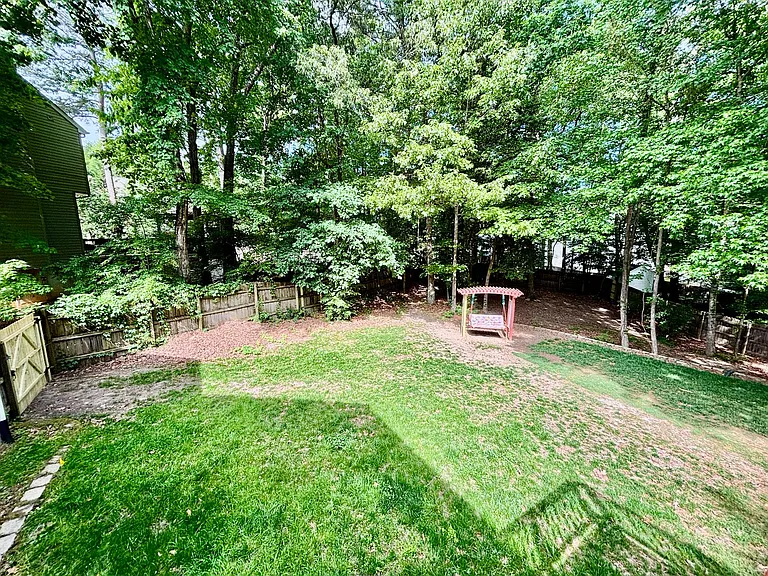 4512 Misty Ct — Photo 28