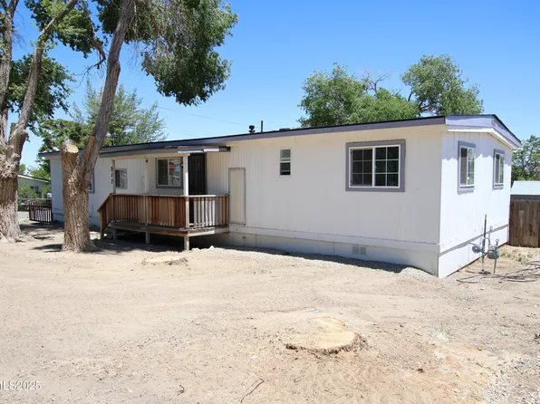 217 3rd Ave, Yerington, NV 89447