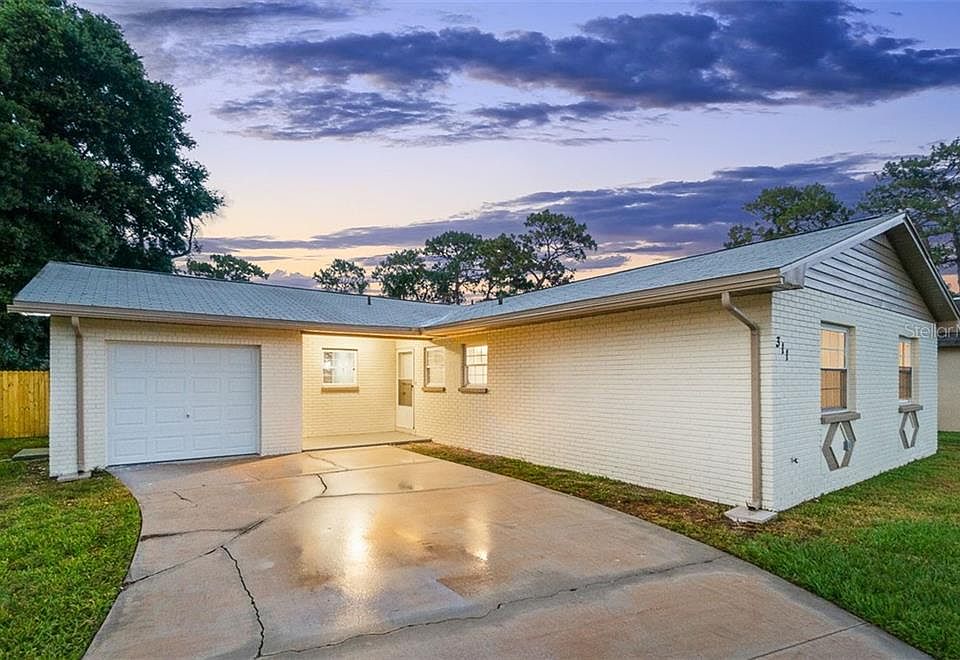 1st image of 311 Floral Dr