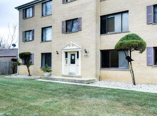 9365 Hamilton Ct APT A, Des Plaines, IL 60016