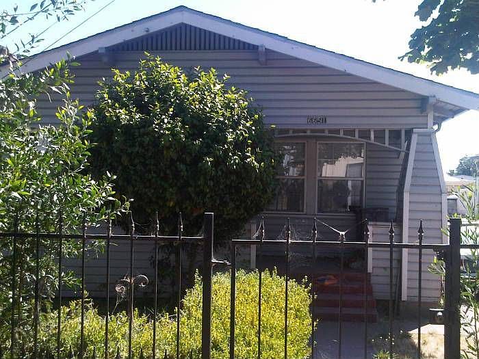 6651 Brann St, Oakland, CA 94605 Zillow