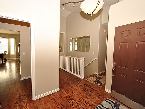3rd image of 1362 E Martha Dunyon Cir