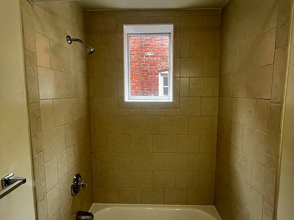 2nd image of 3009 Ellwood Ave APT C