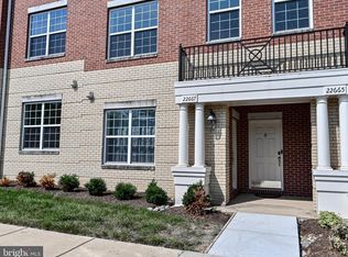 22667 Beacon Crest Ter, Ashburn, VA 20148