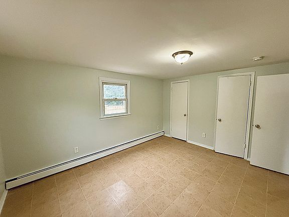 2nd image of 1321 B St Floor 2