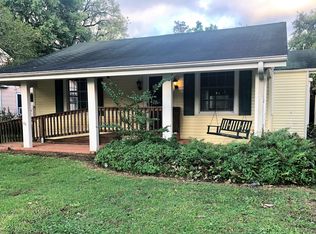 925 S Market St, Opelousas, LA 70570