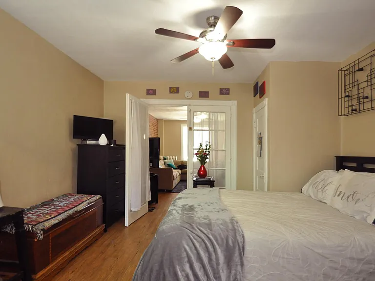 1861 N Clarkson St #6 — Photo 11