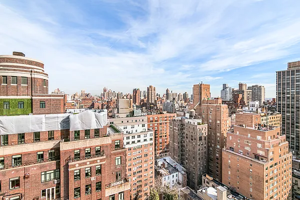 Sold by Compass | media 20