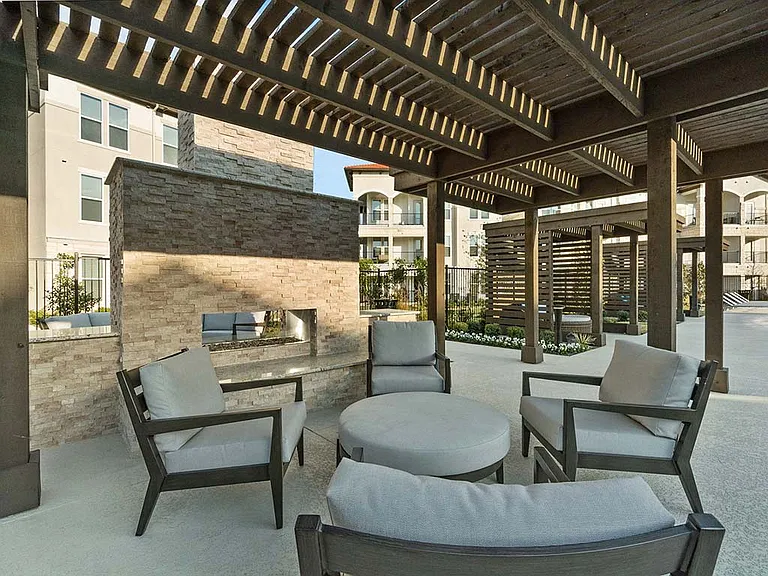 Reveal Lake Ridge — Photo 16