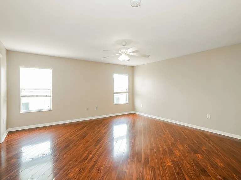 12116 Tree Haven Ave — Photo 11