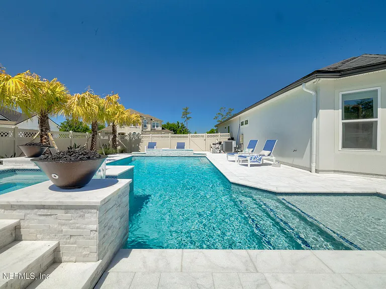 318 Windwalker Dr — Photo 11