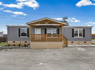 109 Zacate St, Elgin, TX 78621