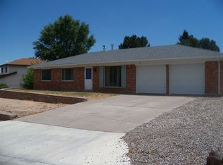 537 Paul Pl, Los Alamos, NM 87547