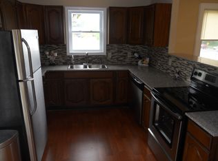 9711 Tesson Ferry Rd, Saint Louis, MO 63123