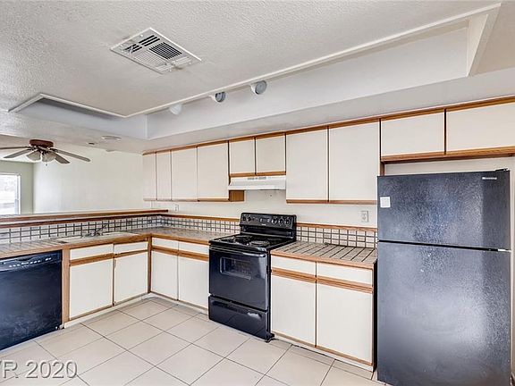 2nd image of 2080 Karen Ave #92