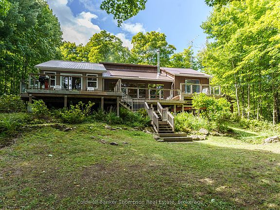 2nd image of 115 Sandwood Dr