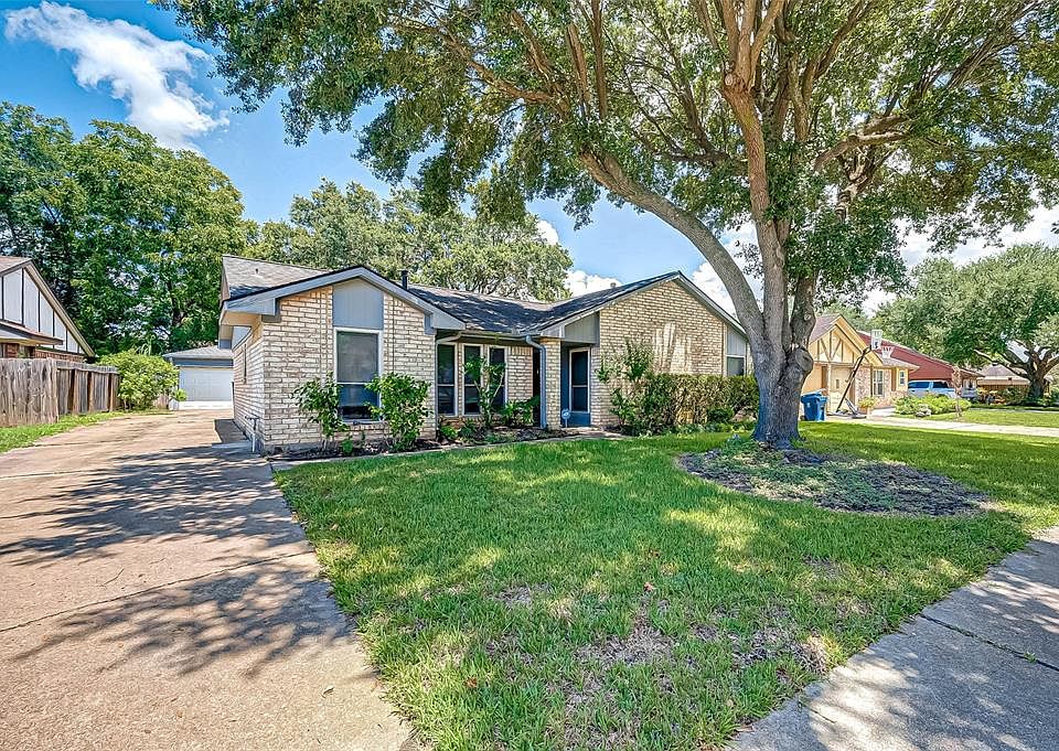 1st image of 6803 Vialinda Dr