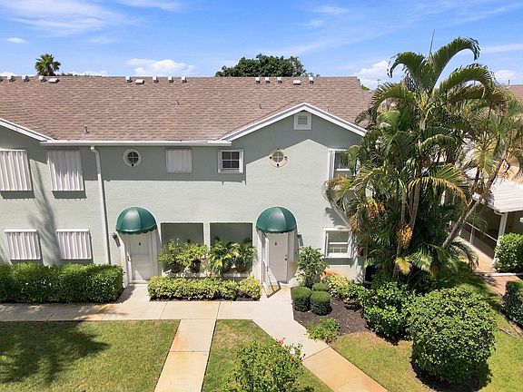 2nd image of 211 Waterside Drive