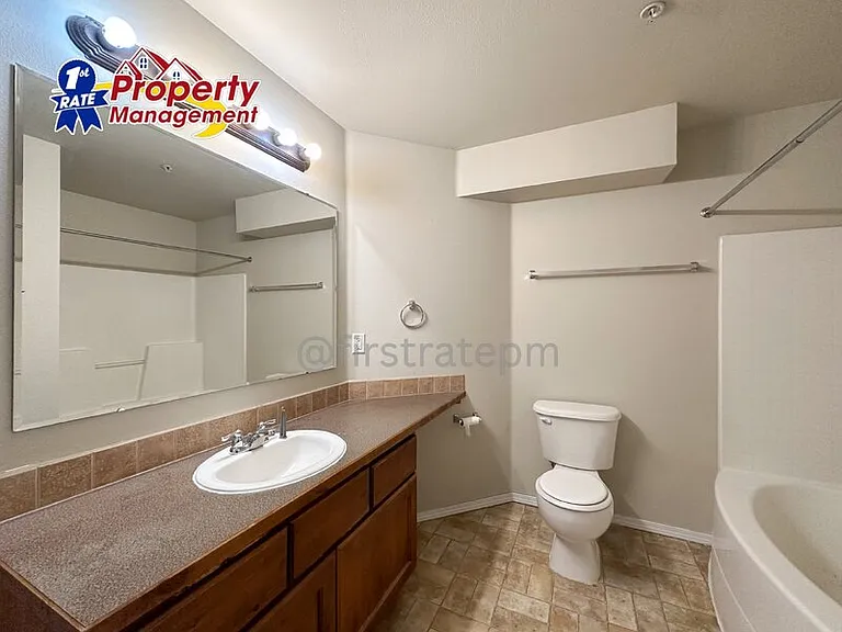 2997 W Acarrera Ln #11 — Photo 12