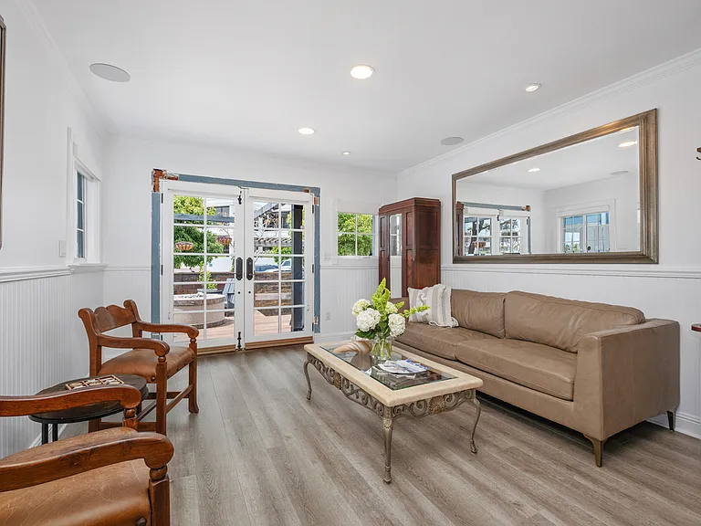 708 Avocado Ave #1 — Photo 8