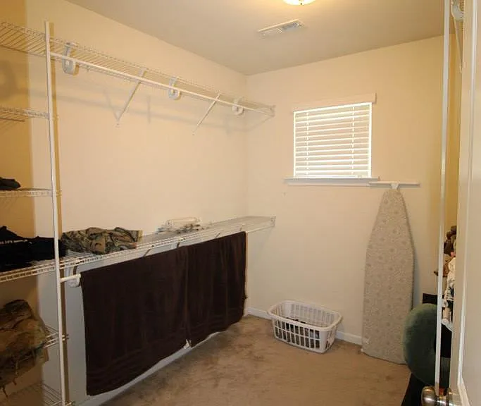 870 Cormier Dr — Photo 30