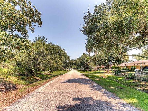 4th image of 1411 Caribe Ln