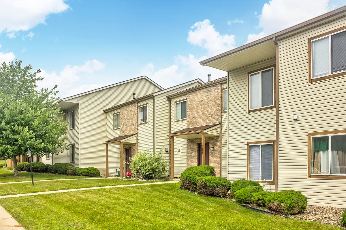 Building Photo - Orchard Apartments