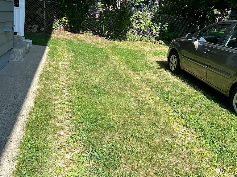 19 Oakland St #17 — Photo 23