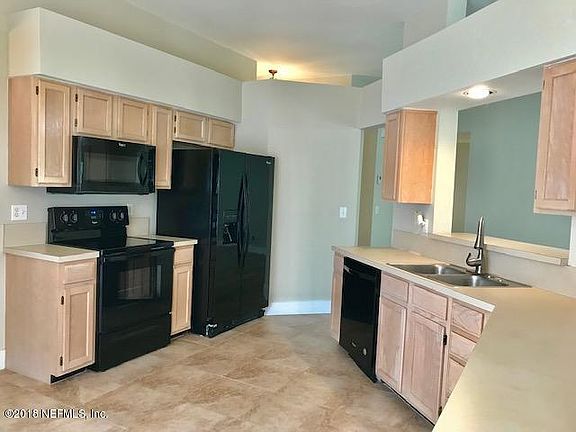 4th image of 4454 Cobblefield Cir W
