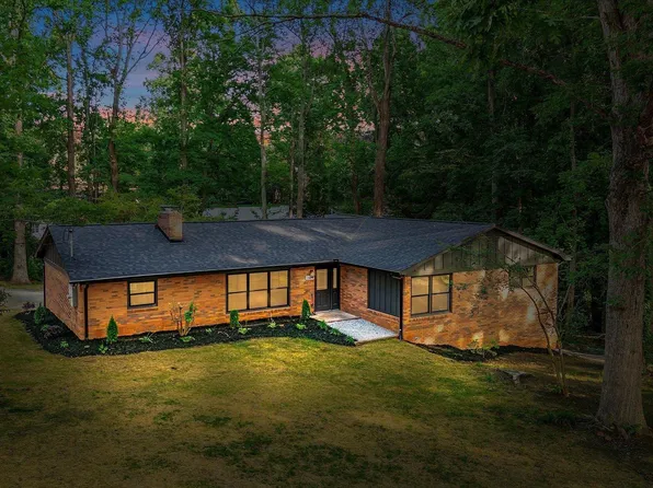 204 Pearle Dr, Easley, SC 29642