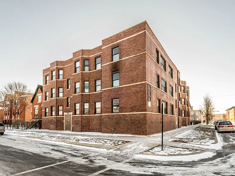 705 S Lawndale — Photo 12