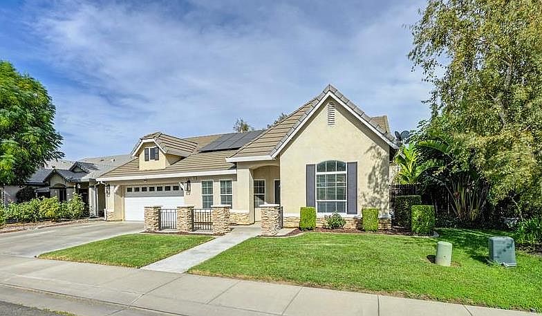 1st image of 789 Laugenour Dr