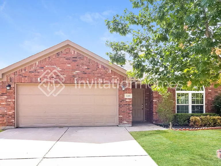 140 Buckskin Dr — Photo 1