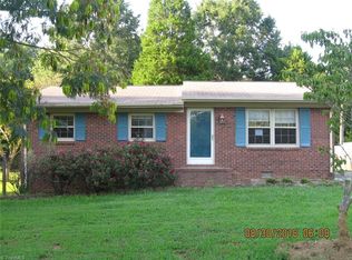 1911 3rd St, Eden, NC 27288