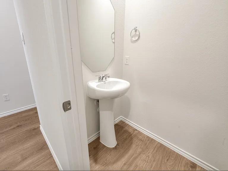 7015 Moonflower Ln — Photo 16