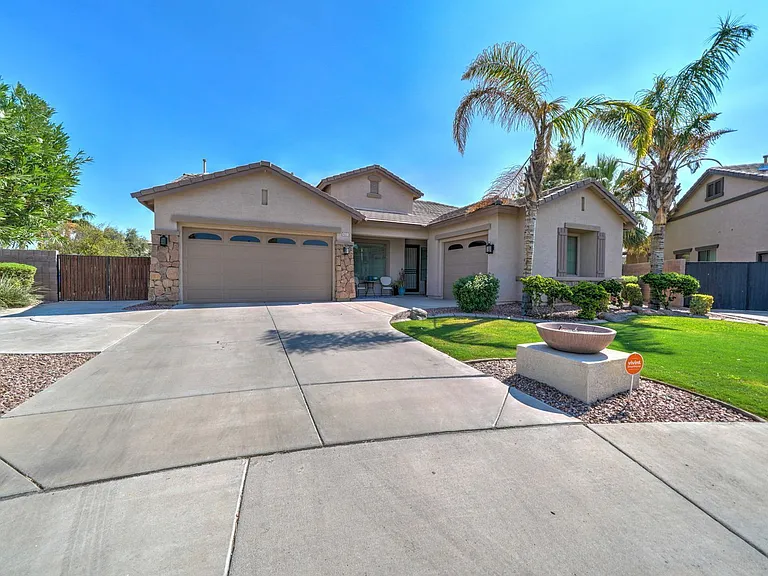 4221 S Danyell Dr — Photo 3