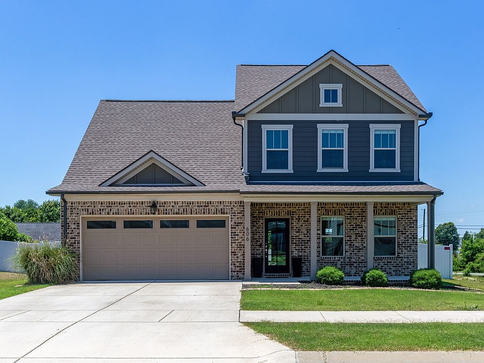 1st image of 606 Bella Ct