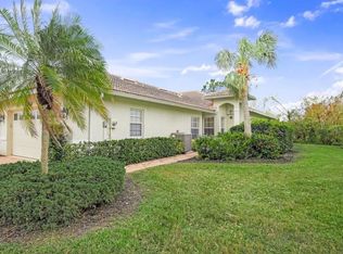 4458 Corso Venetia Blvd, Venice, FL 34293