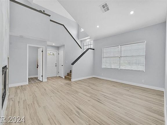 5th image of 214 Pocahontas Ct