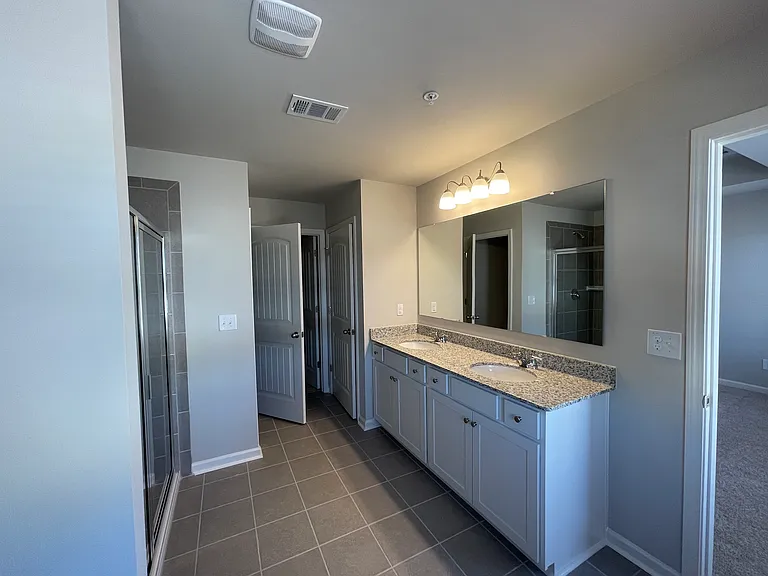 813 Upper Dove Ct — Photo 12