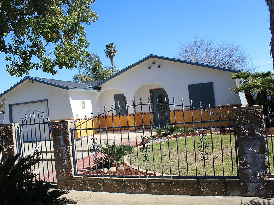 1st image of 450 5th St