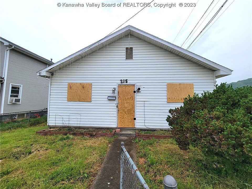 1st image of 215 29th St W