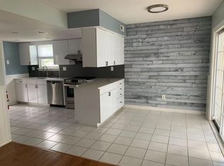 63 Dunhill Dr, Voorhees, NJ 08043