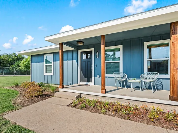 4096 Merida Ave, Fort Worth, TX 76110