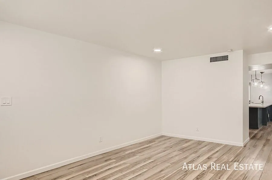 Updated Tempe Gem with Spacious Layout — Photo 3
