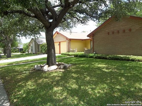 2nd image of 5815 Royal Haven Dr