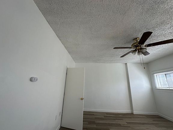 4th image of 901 S Vermont Ave APT 37
