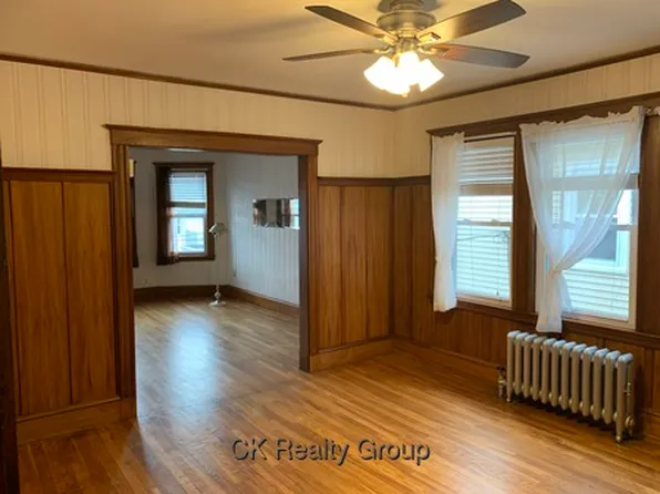 15 Chauncey St, Watertown, MA 02472